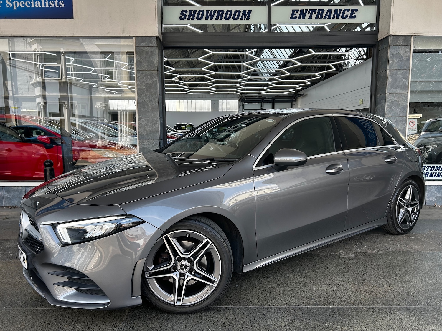 Used Mercedes-Benz A-Class 2019 for sale - 76613491: Photo 3