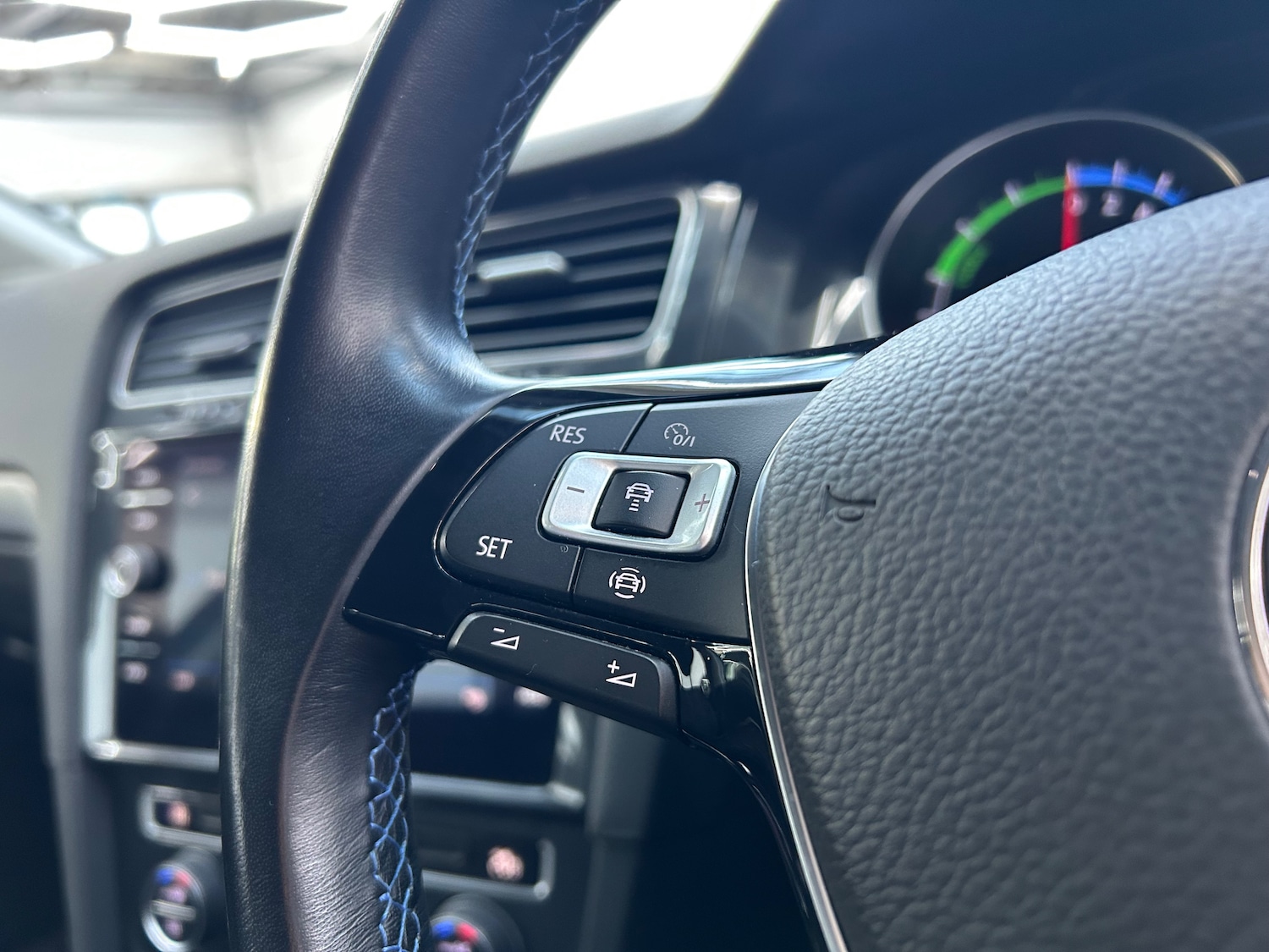 Used Volkswagen Golf 2020 for sale - 77631361: Photo 11