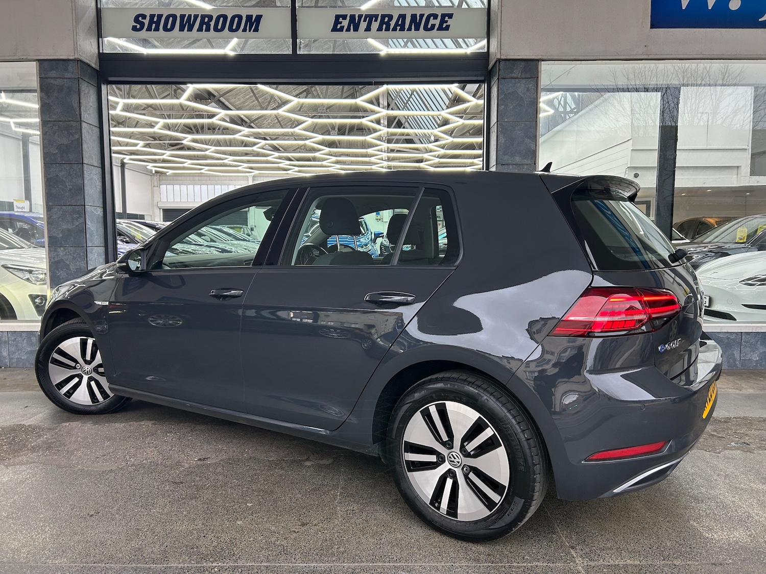 Used Volkswagen Golf 2020 for sale - 77631361: Photo 5