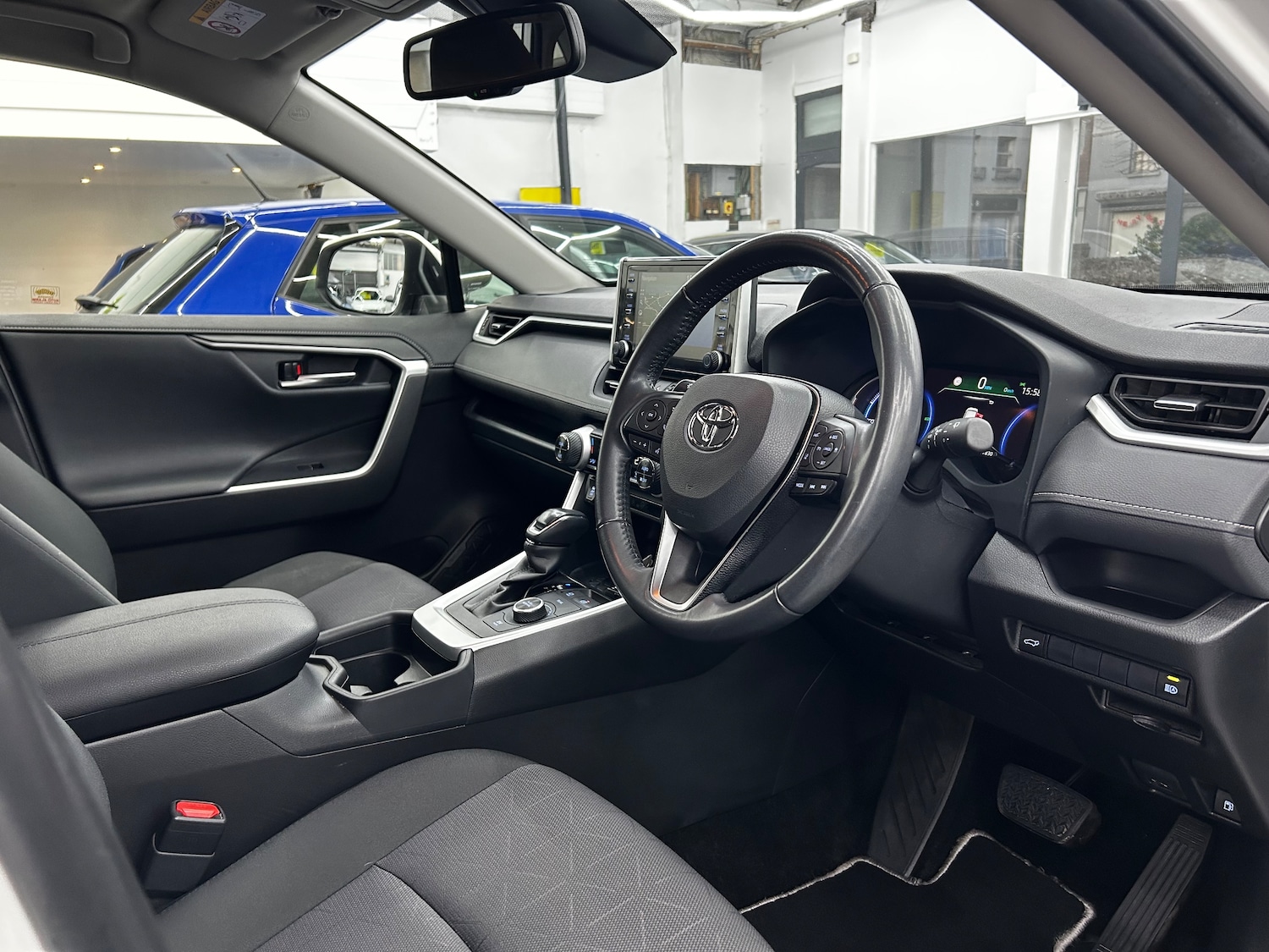 Used Toyota RAV4 2021 for sale - 76905182: Photo 10