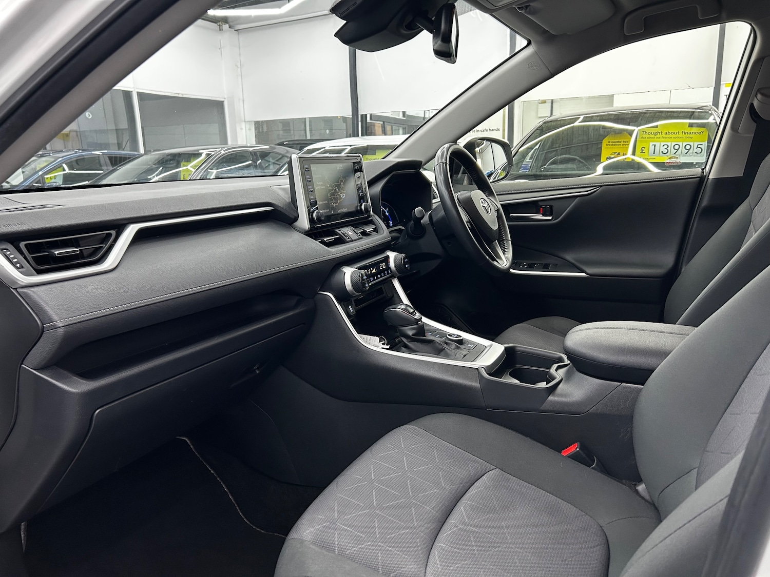 Used Toyota RAV4 2021 for sale - 76905182: Photo 17