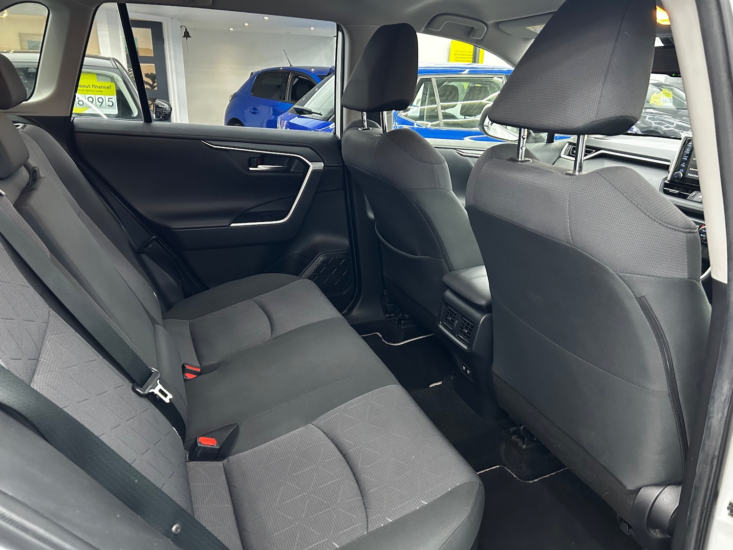 Used Toyota RAV4 2021 for sale - 76905182: Photo 27