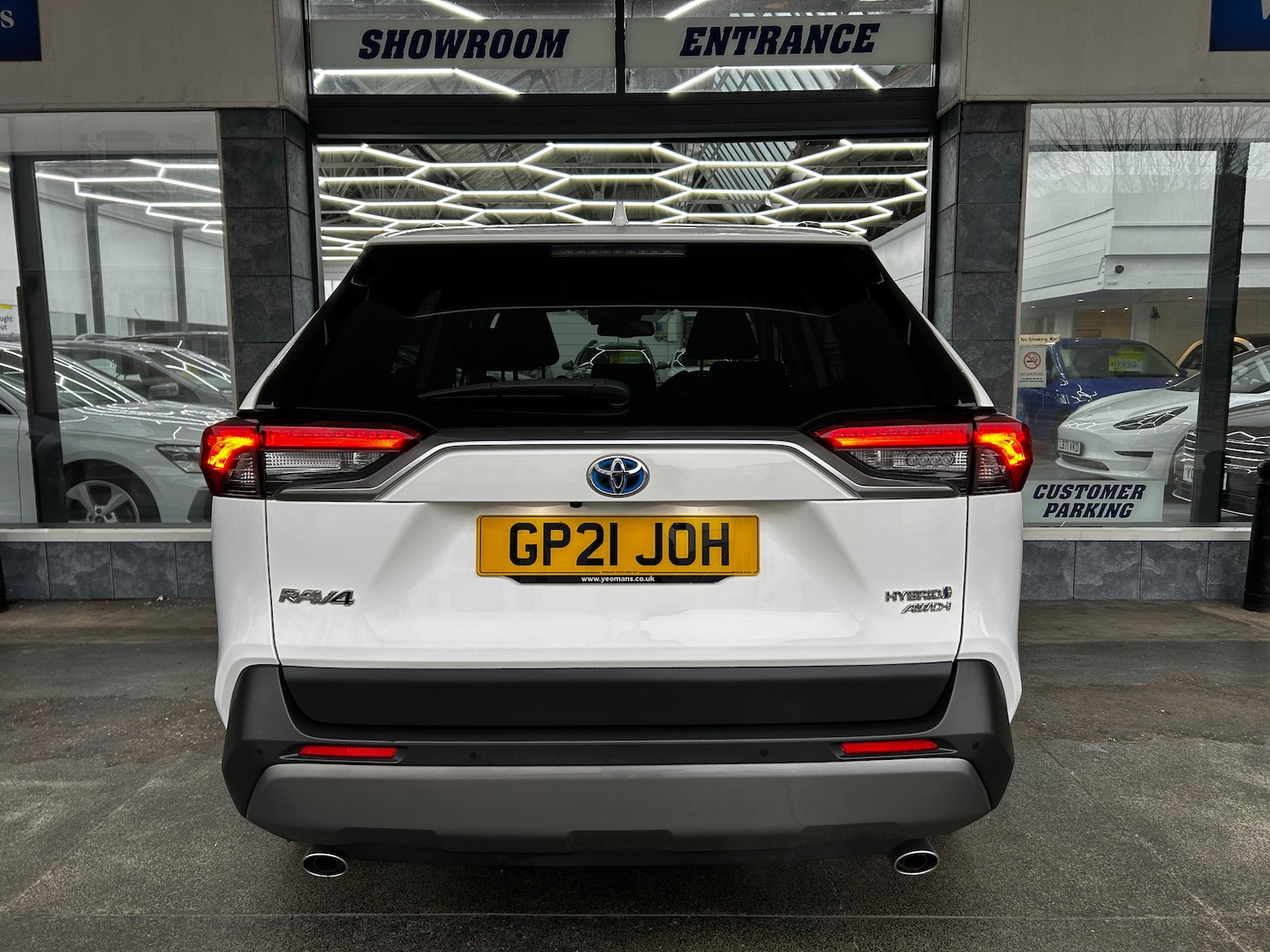 Used Toyota RAV4 2021 for sale - 76905182: Photo 6