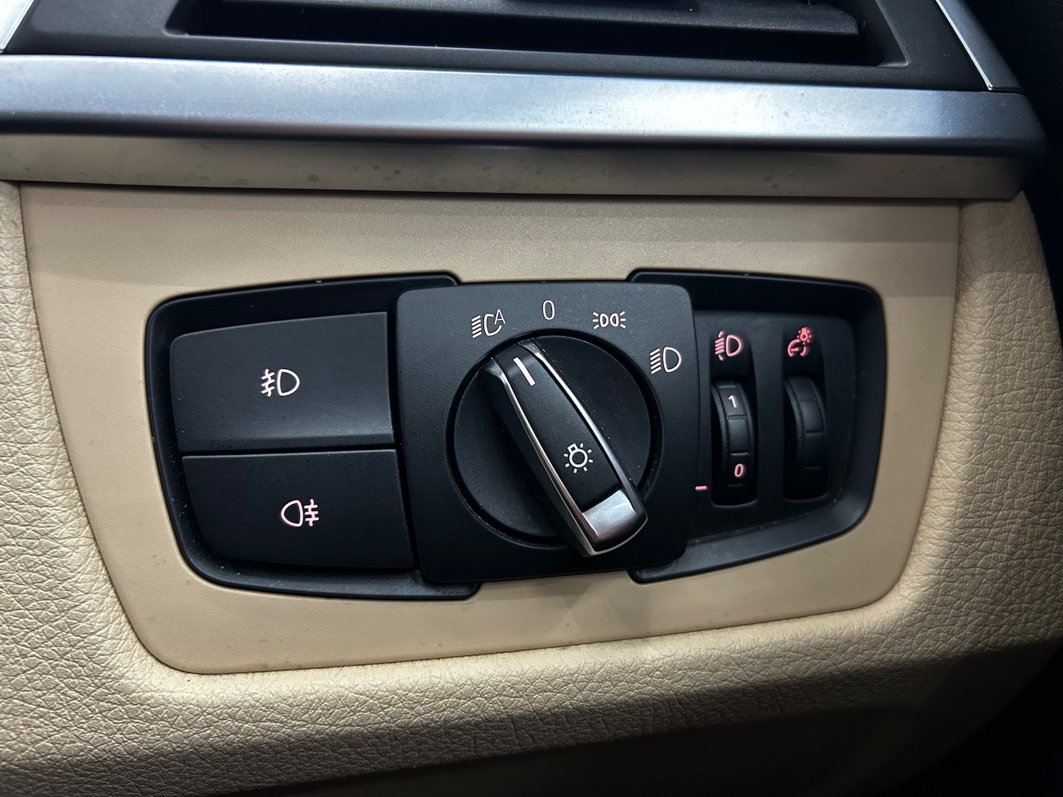 Used BMW 3 Series 2017 for sale - 76613474: Photo 15