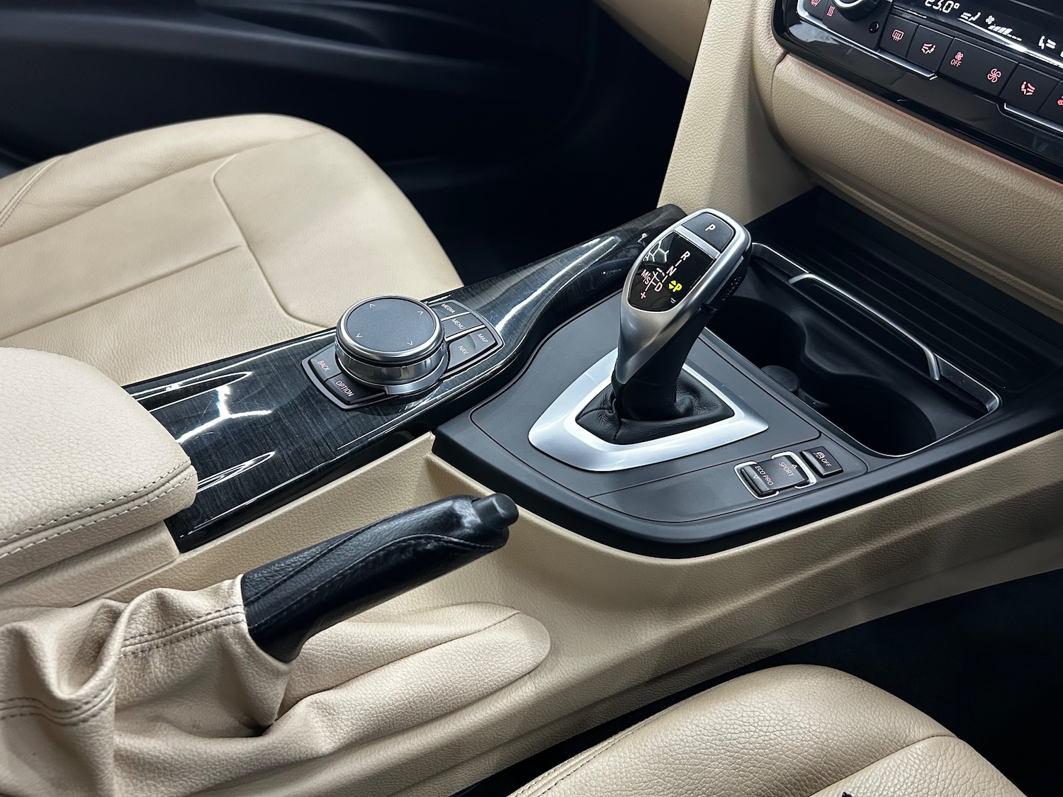 Used BMW 3 Series 2017 for sale - 76613474: Photo 23