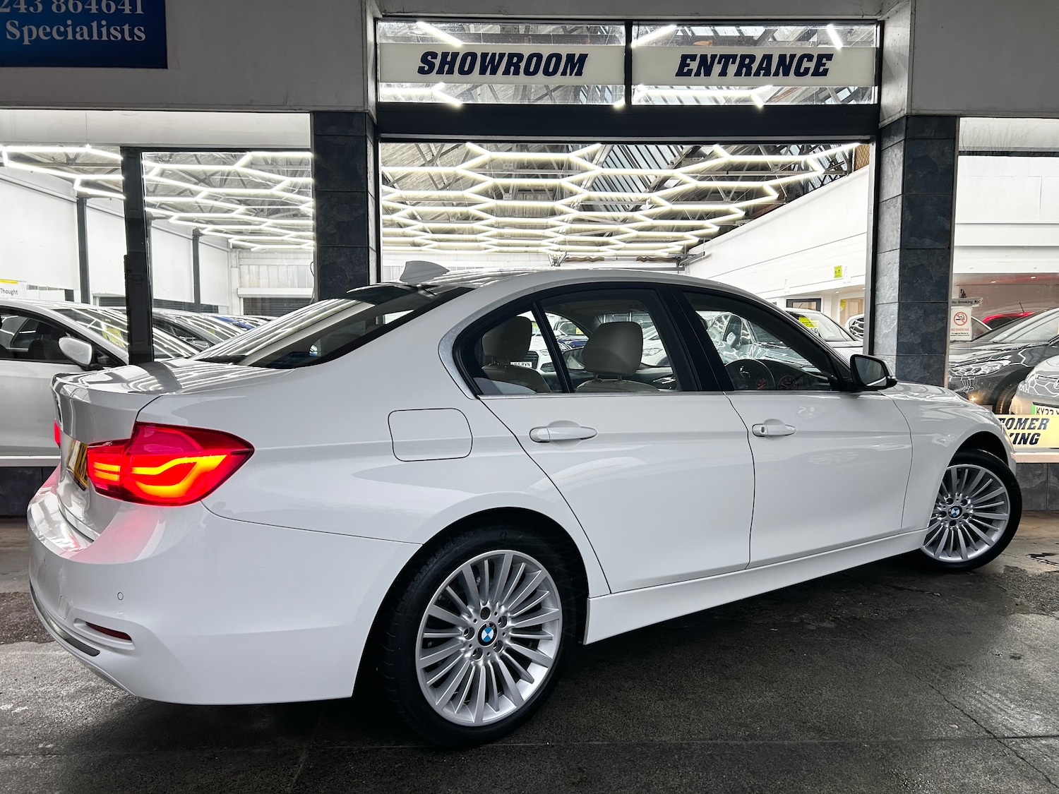 Used BMW 3 Series 2017 for sale - 76613474: Photo 7