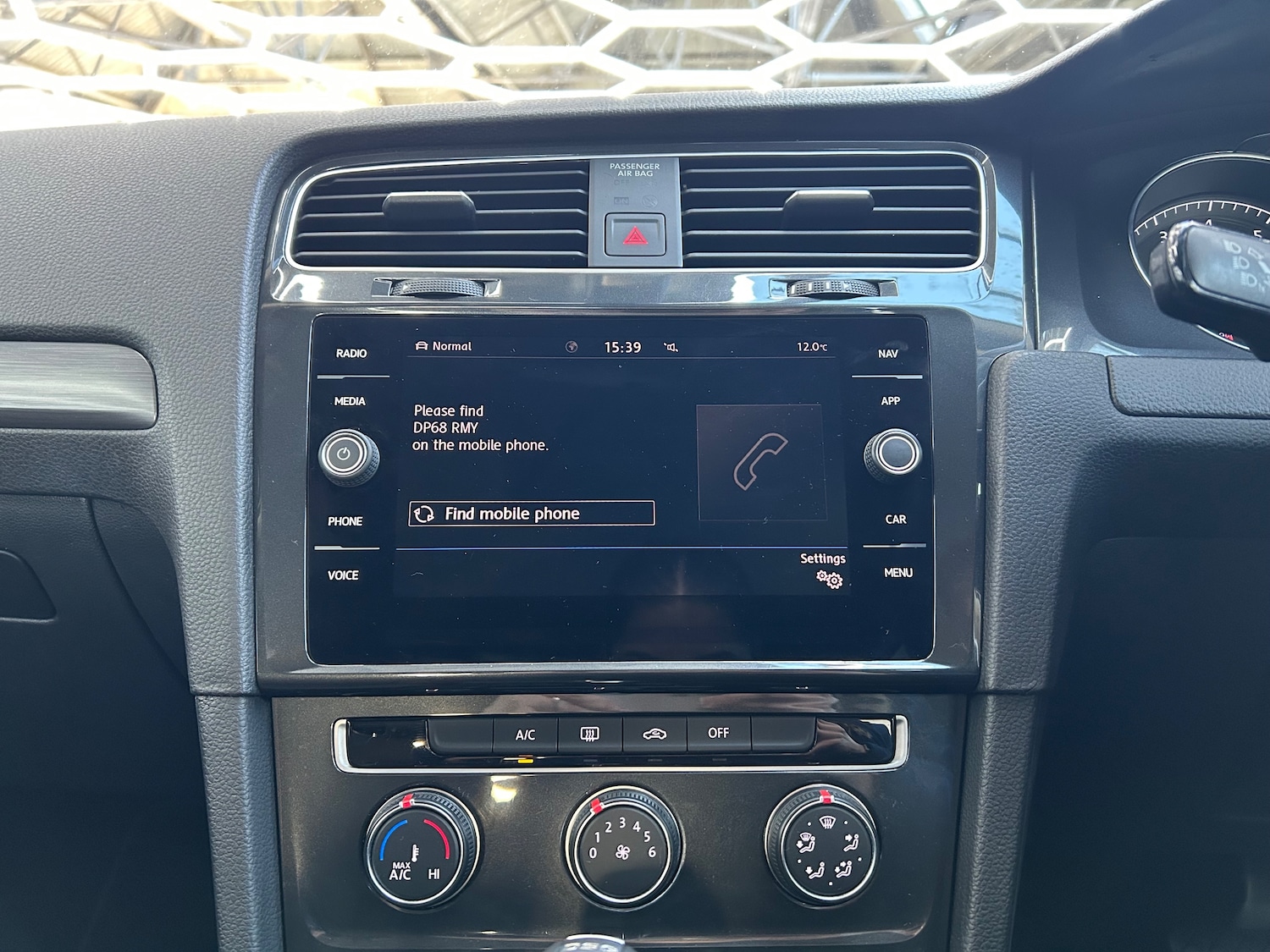 Used Volkswagen Golf 2018 for sale - 77703312: Photo 18