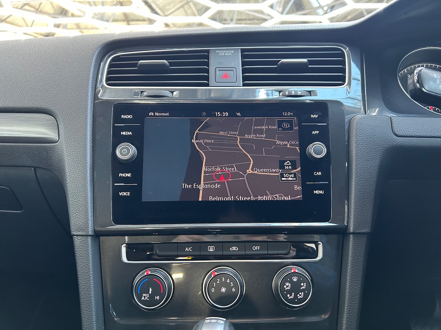 Used Volkswagen Golf 2018 for sale - 77703312: Photo 19