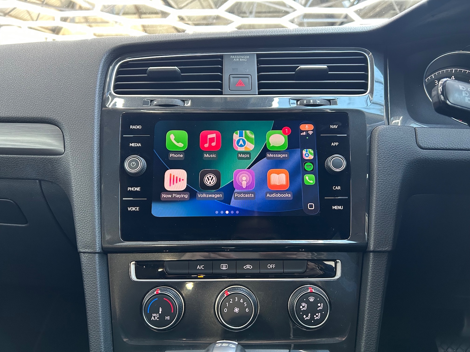 Used Volkswagen Golf 2018 for sale - 77703312: Photo 21