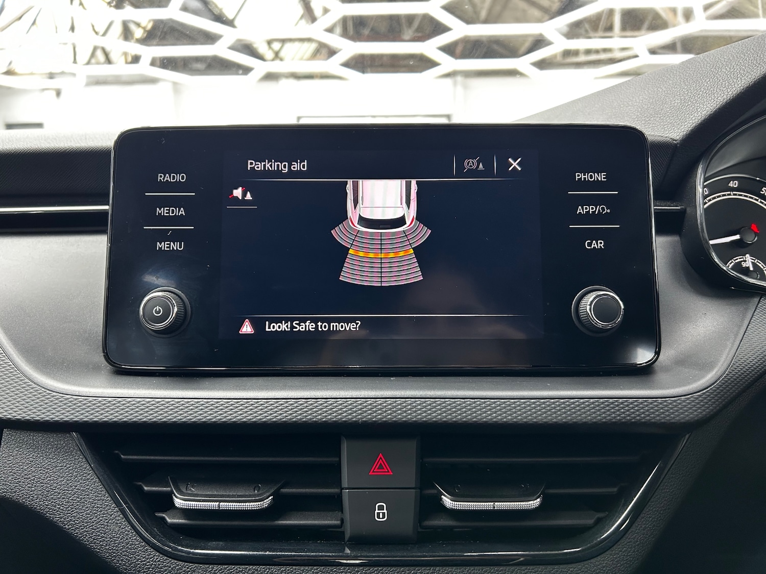 Used Skoda Kamiq 2023 for sale - 76613475: Photo 21