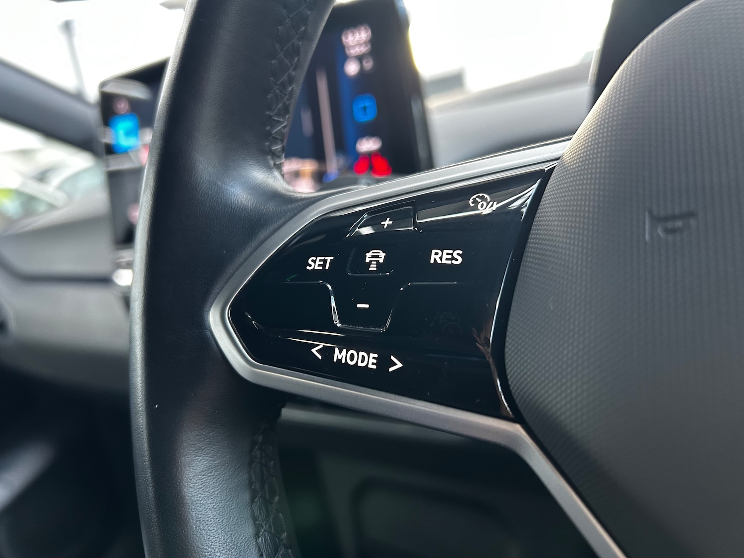 Used Volkswagen ID.3 2022 for sale - 76613477: Photo 11