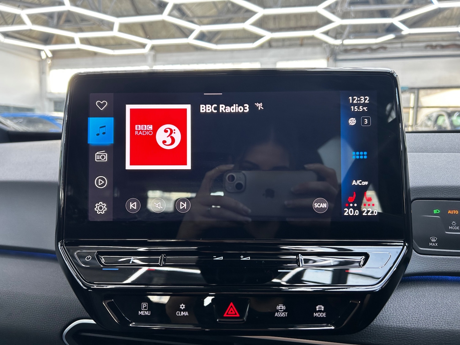 Used Volkswagen ID.3 2022 for sale - 76613477: Photo 17