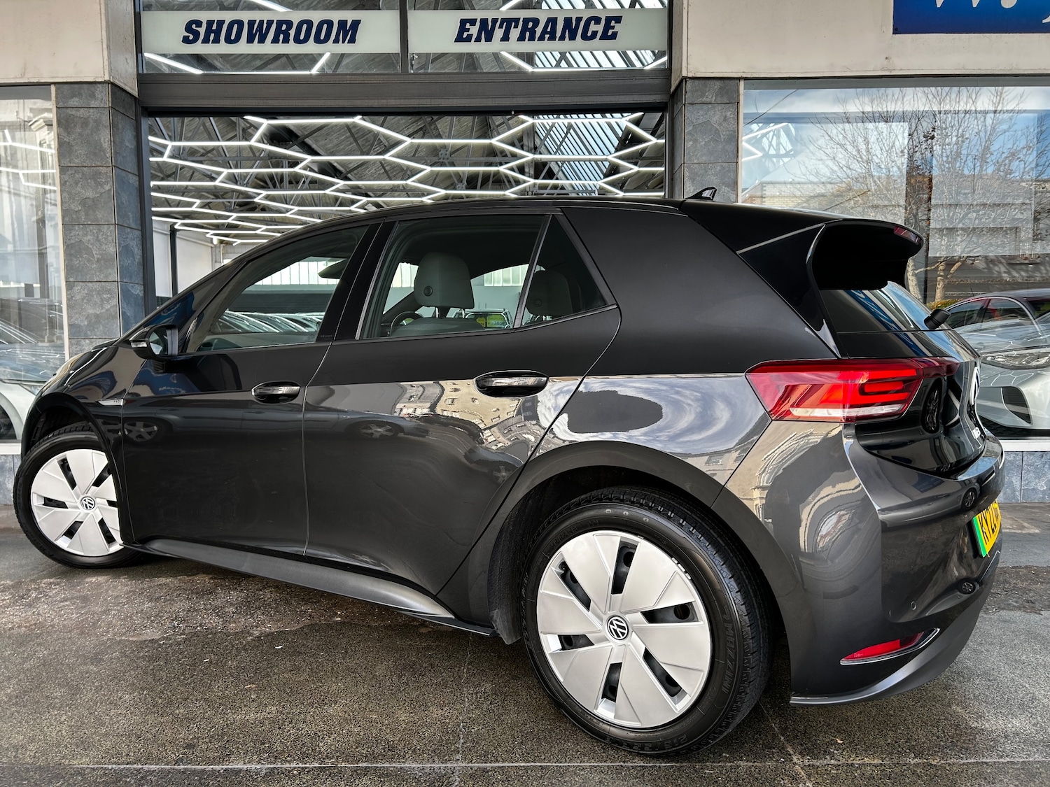 Used Volkswagen ID.3 2022 for sale - 76613477: Photo 5