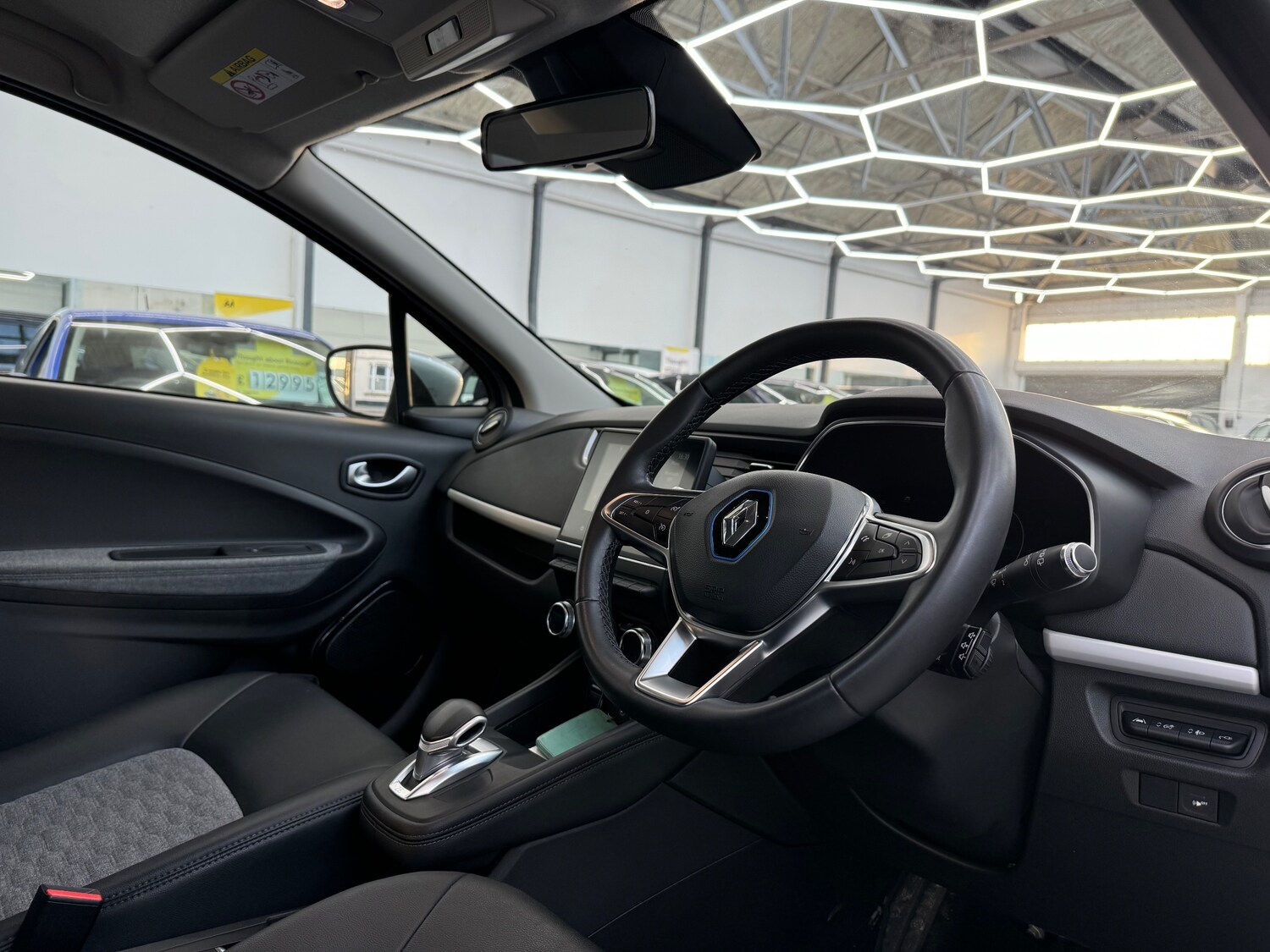 Used Renault Zoe 2021 for sale - 77287342: Photo 10