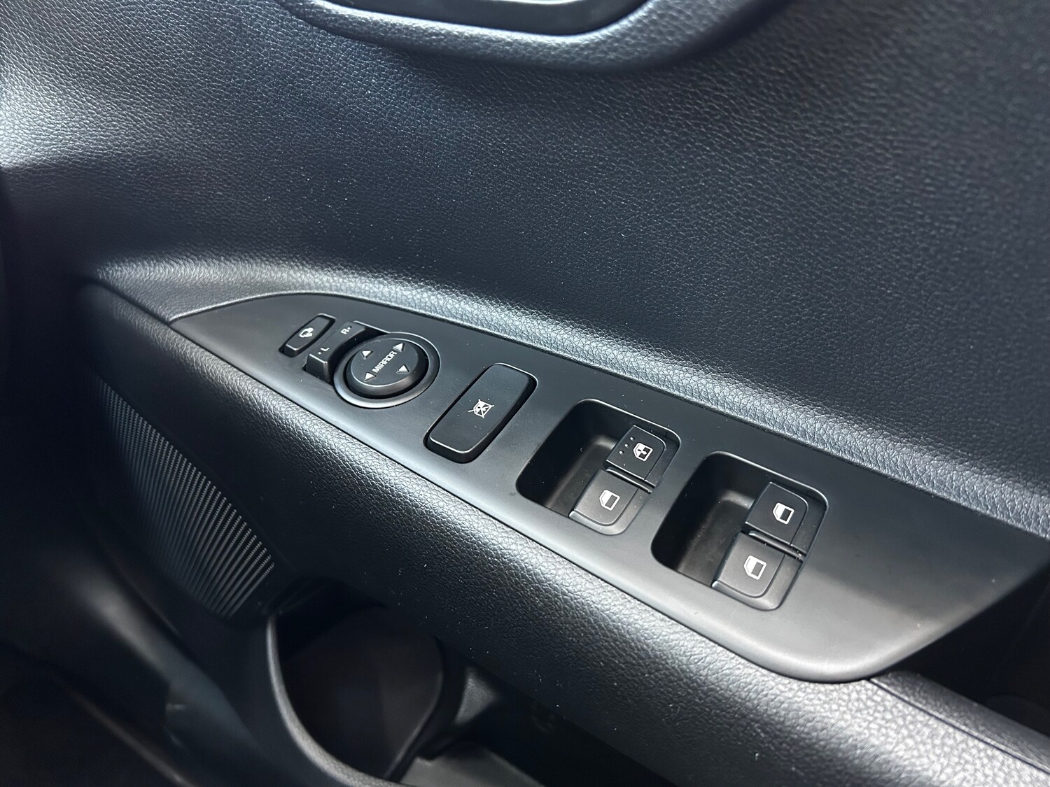 Used Kia Rio 2023 for sale - 77226141: Photo 15