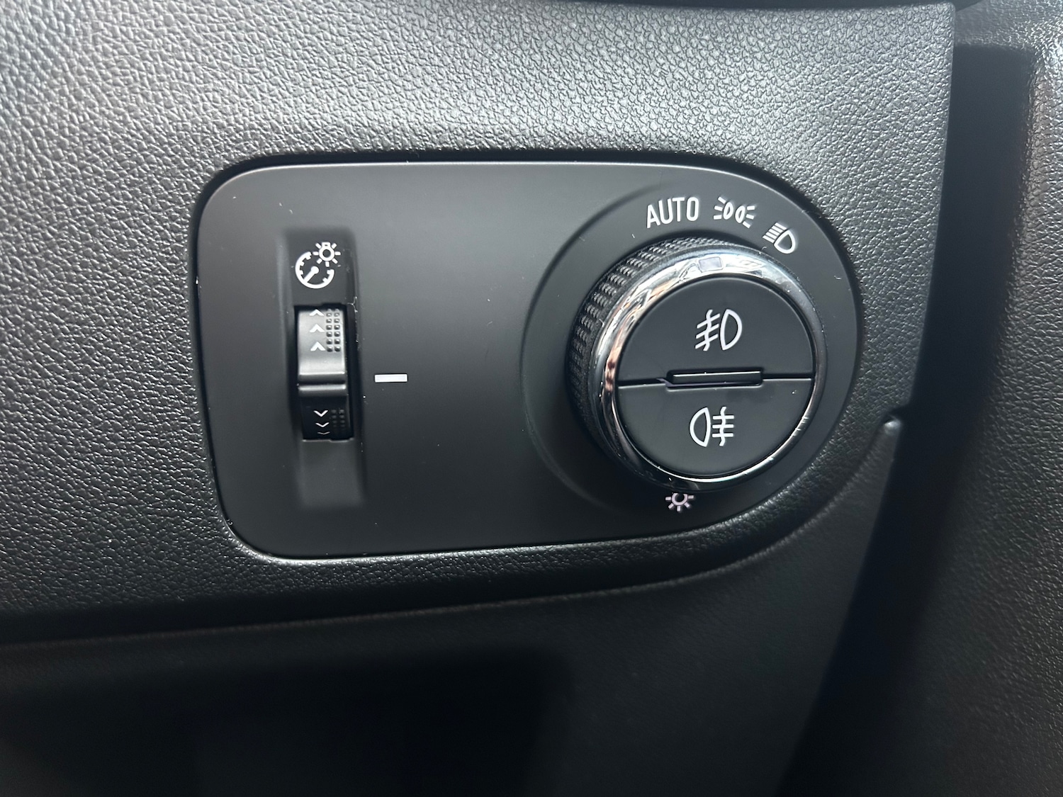 Used Vauxhall Crossland 2022 for sale - 76613490: Photo 14