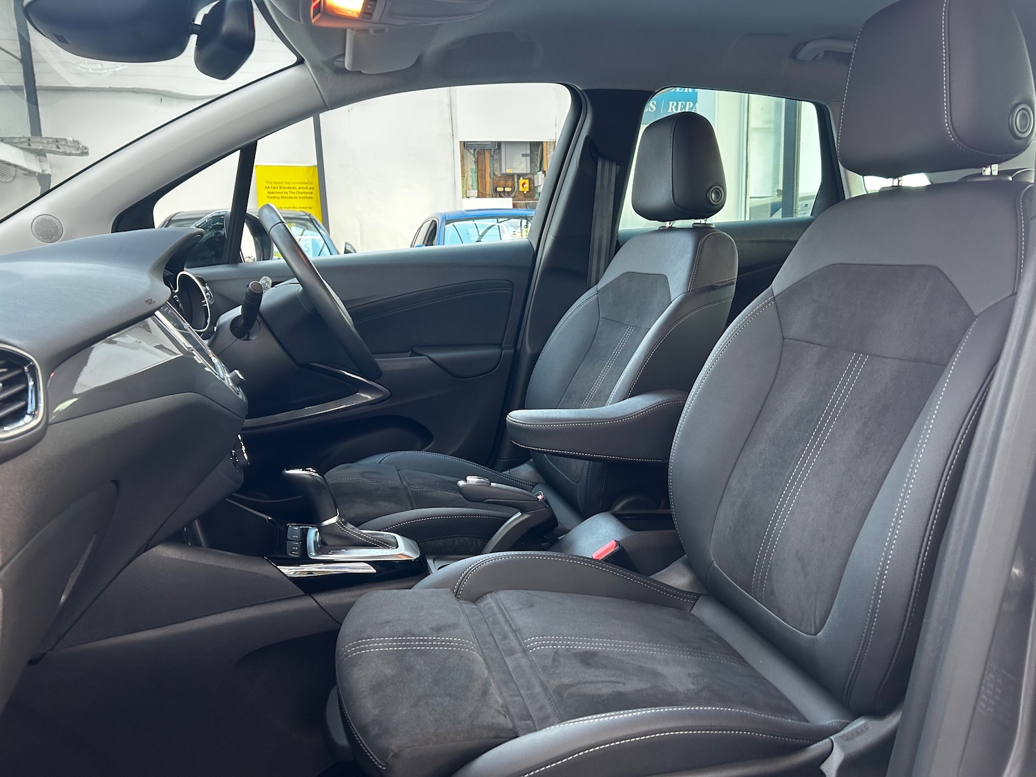 Used Vauxhall Crossland 2022 for sale - 76613490: Photo 16