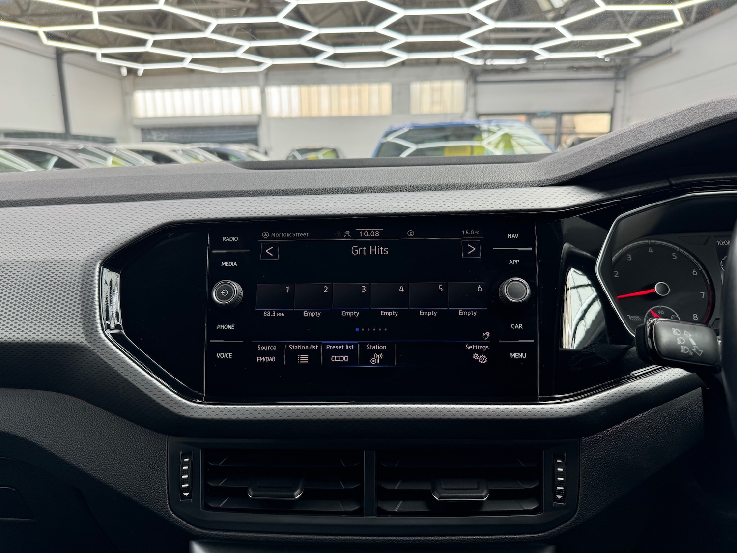 Used Volkswagen T-Cross 2022 for sale - 76613483: Photo 18