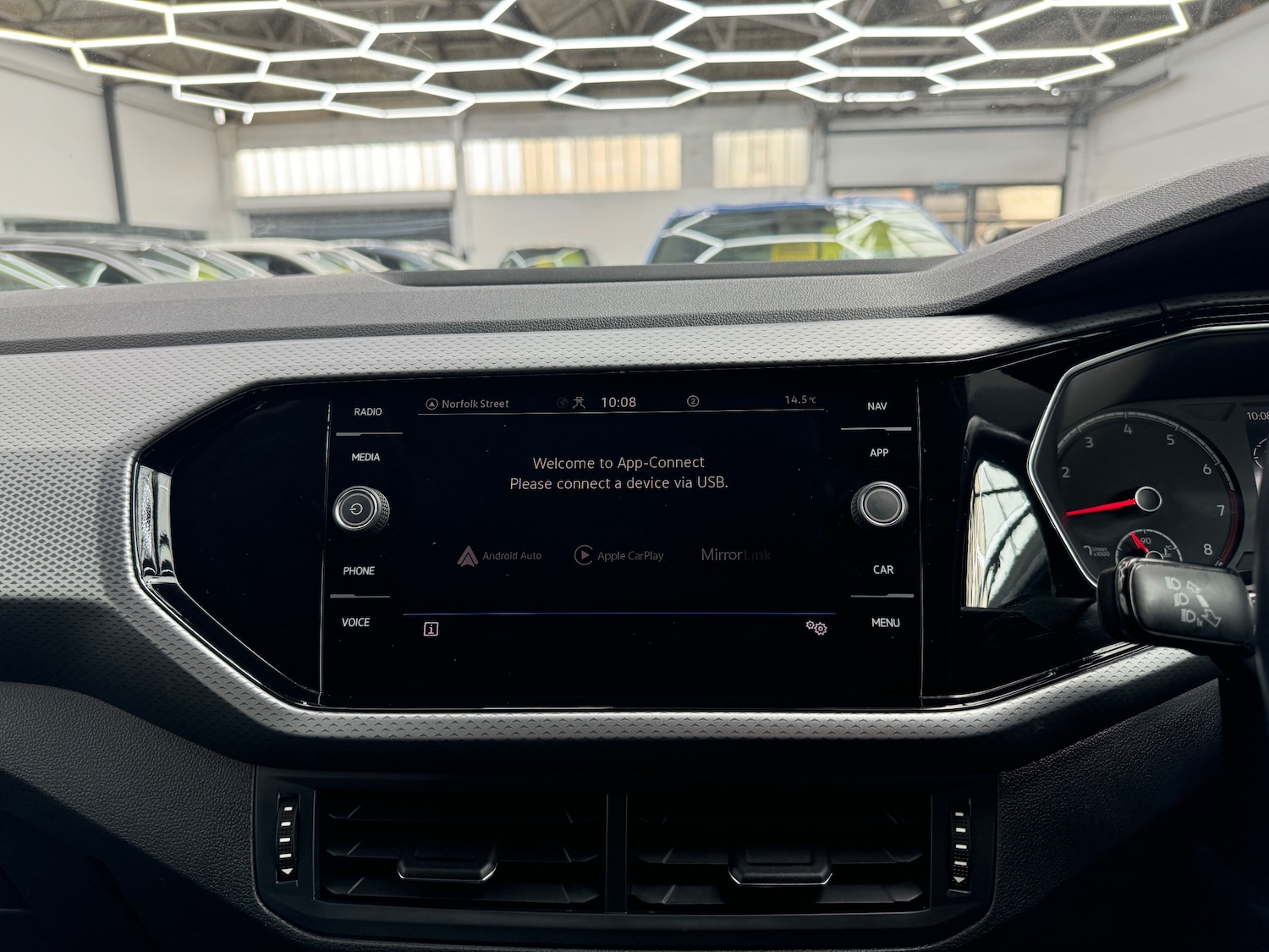 Used Volkswagen T-Cross 2022 for sale - 76613483: Photo 20