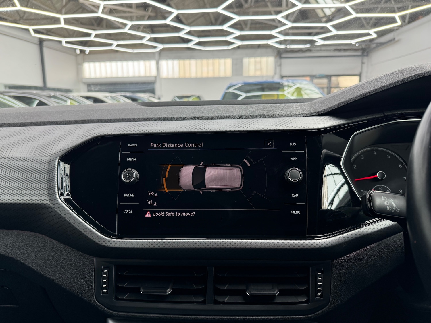 Used Volkswagen T-Cross 2022 for sale - 76613483: Photo 22