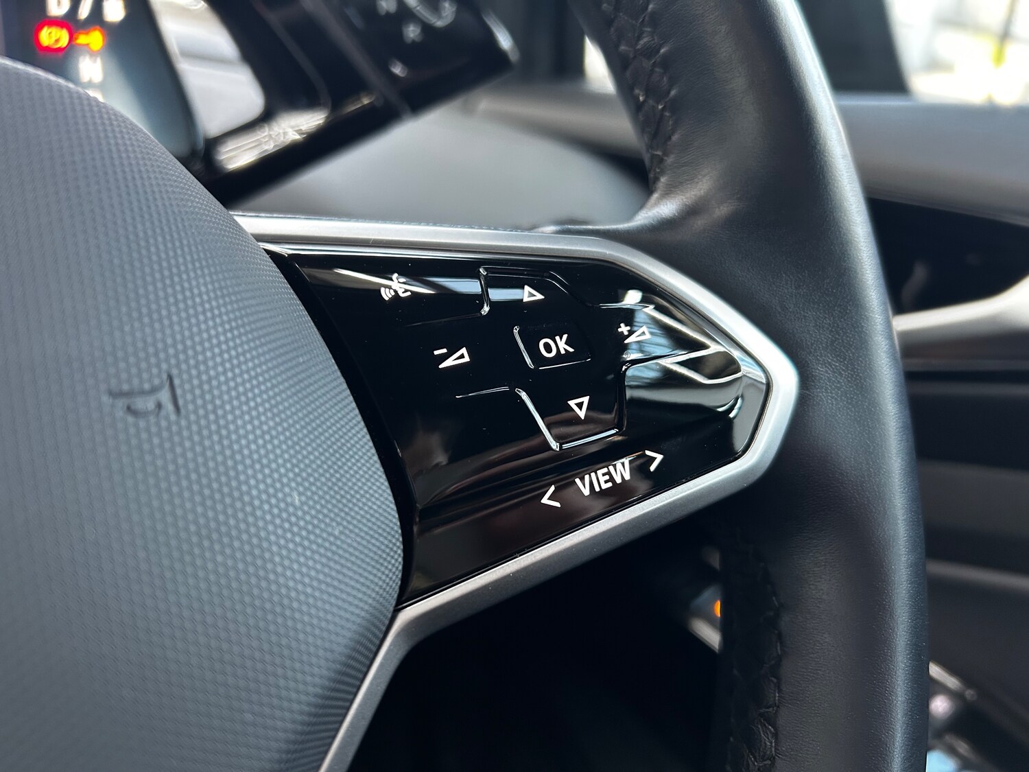 Used Volkswagen ID.4 2022 for sale - 77010598: Photo 12