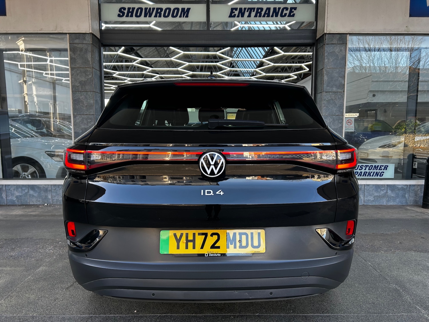 Used Volkswagen ID.4 2022 for sale - 77010598: Photo 6