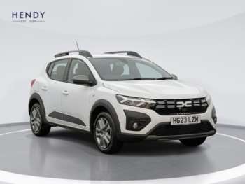 2023 (23) - TCE Expression 5-Door