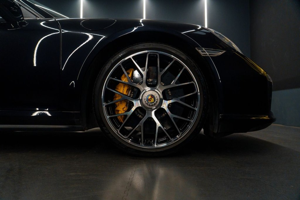 Used Porsche 911 2015 for sale - 76223463: Photo 14