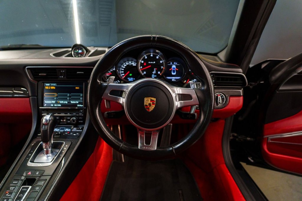 Used Porsche 911 2015 for sale - 76223463: Photo 26