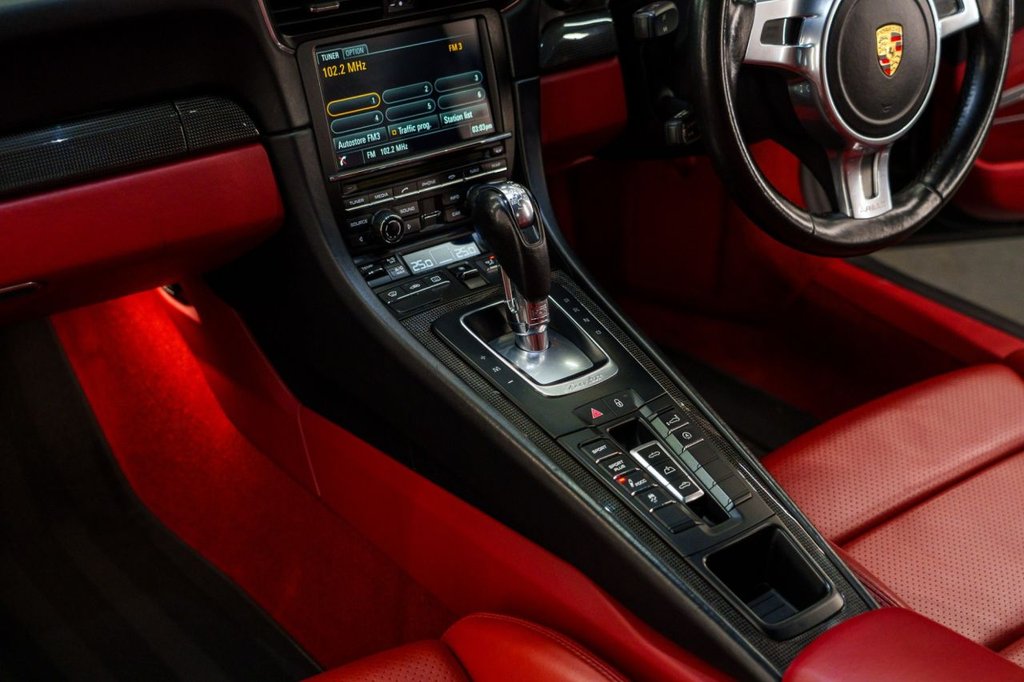 Used Porsche 911 2015 for sale - 76223463: Photo 30