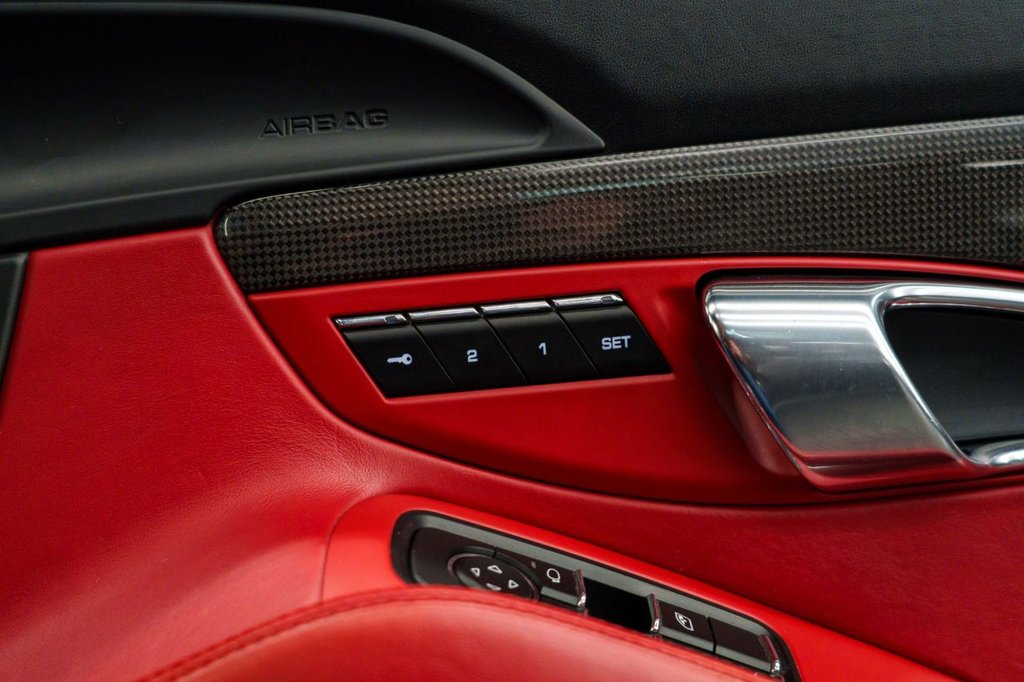 Used Porsche 911 2015 for sale - 76223463: Photo 39