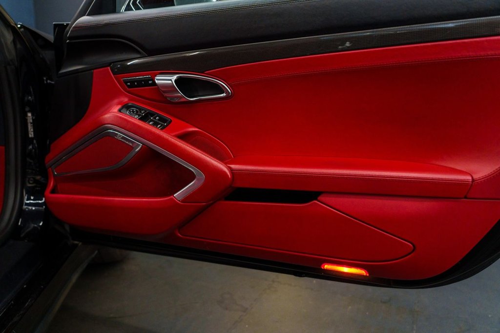 Used Porsche 911 2015 for sale - 76223463: Photo 41