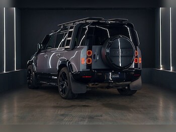 Used Land Rover Defender 2022 for sale - 78232776: Photo
