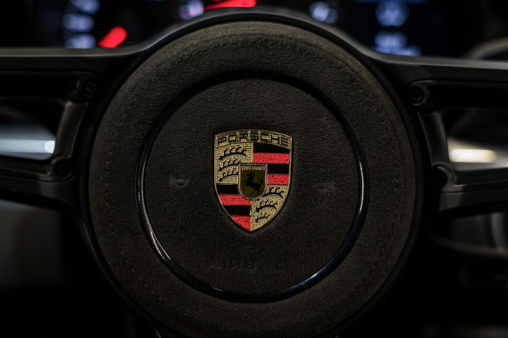 Used Porsche 718 Cayman 2016 for sale - 76632584: Photo 15