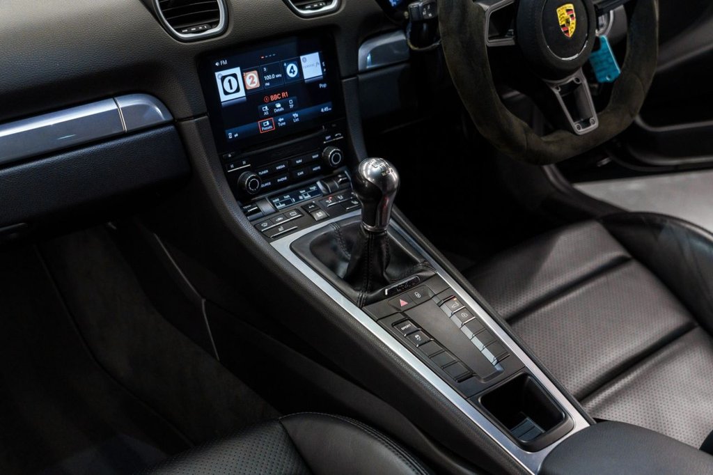 Used Porsche 718 Cayman 2016 for sale - 76632584: Photo 22