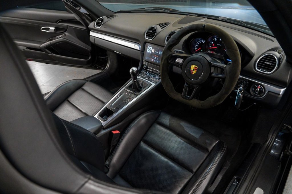 Used Porsche 718 Cayman 2016 for sale - 76632584: Photo 34