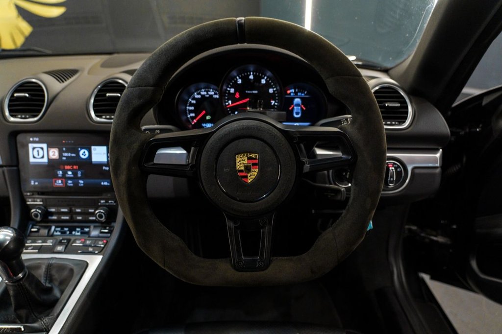 Used Porsche 718 Cayman 2016 for sale - 76632584: Photo 9