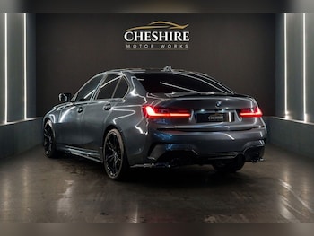 Used BMW 3 Series 2019 for sale - 77673577: Photo