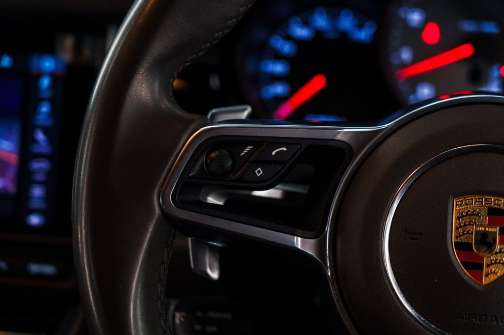 Used Porsche Macan 2021 for sale - 76038932: Photo 18