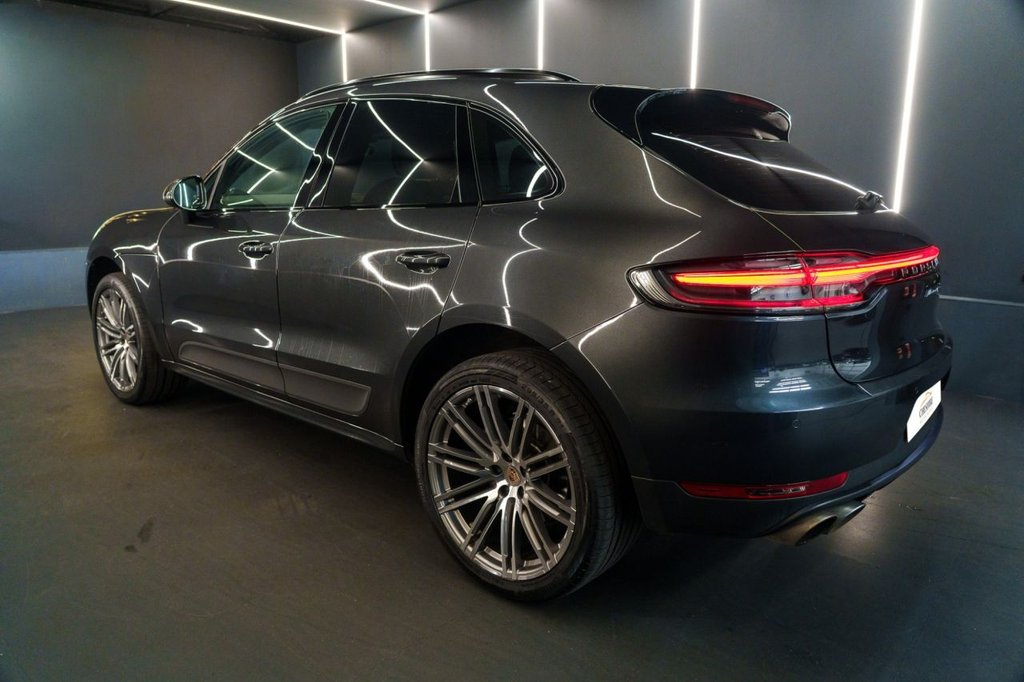 Used Porsche Macan 2021 for sale - 76038932: Photo 9