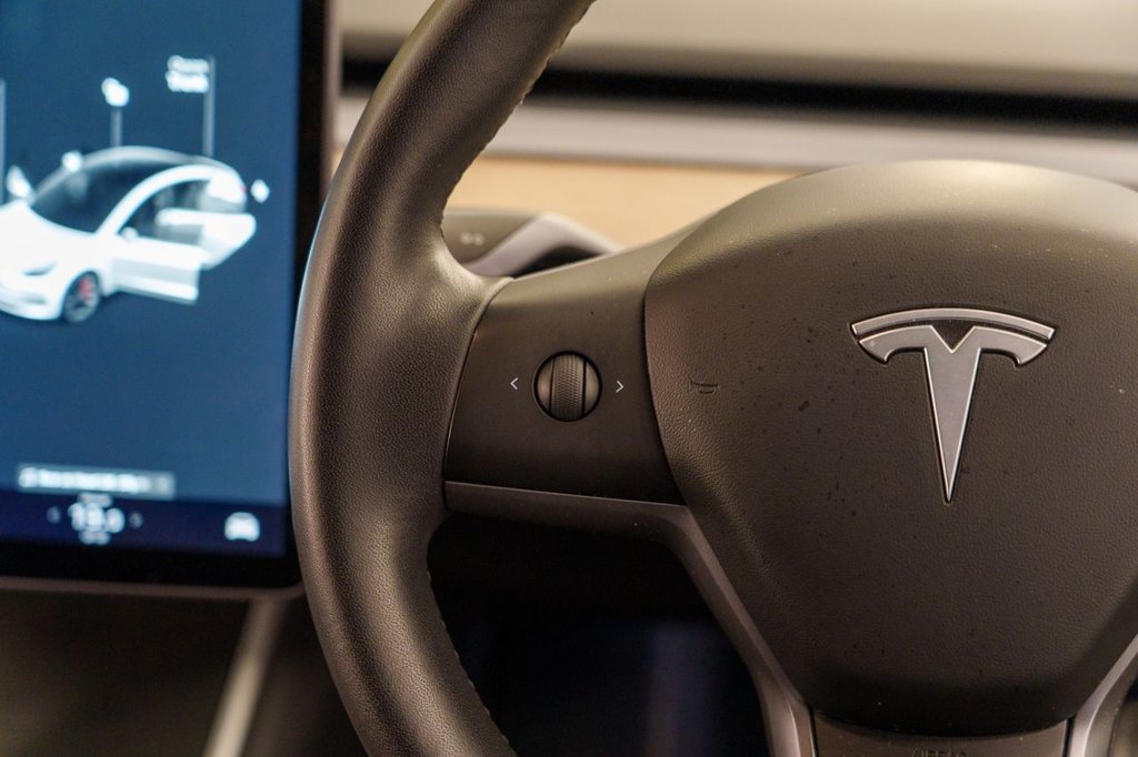 Used Tesla Model 3 2020 for sale - 77227061: Photo 24