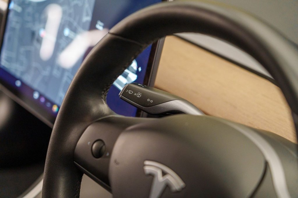 Used Tesla Model 3 2020 for sale - 77227061: Photo 26