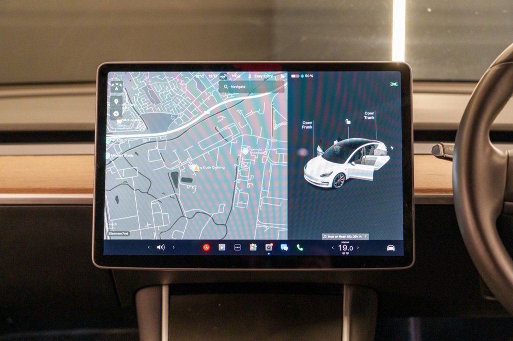 Used Tesla Model 3 2020 for sale - 77227061: Photo 29