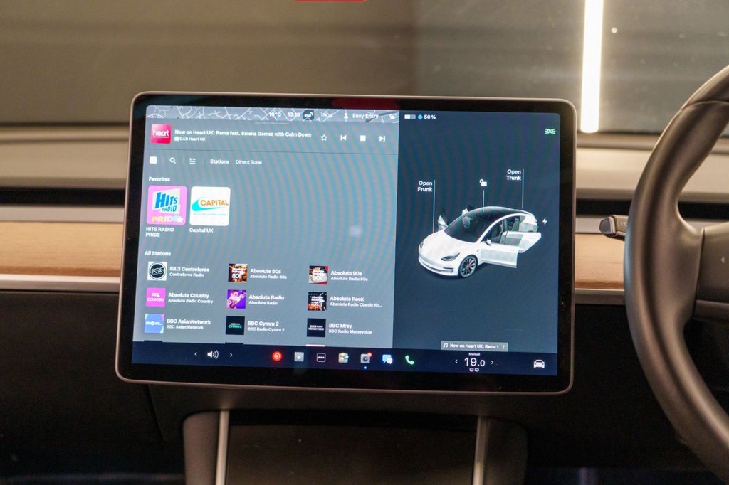 Used Tesla Model 3 2020 for sale - 77227061: Photo 31