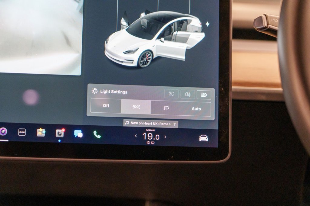 Used Tesla Model 3 2020 for sale - 77227061: Photo 36