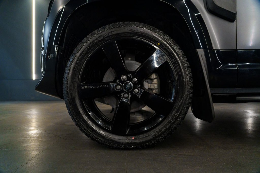 Used Land Rover Defender 2024 for sale - 77050824: Photo 13