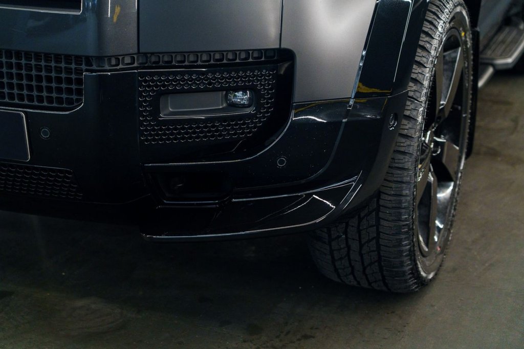 Used Land Rover Defender 2024 for sale - 77050824: Photo 19