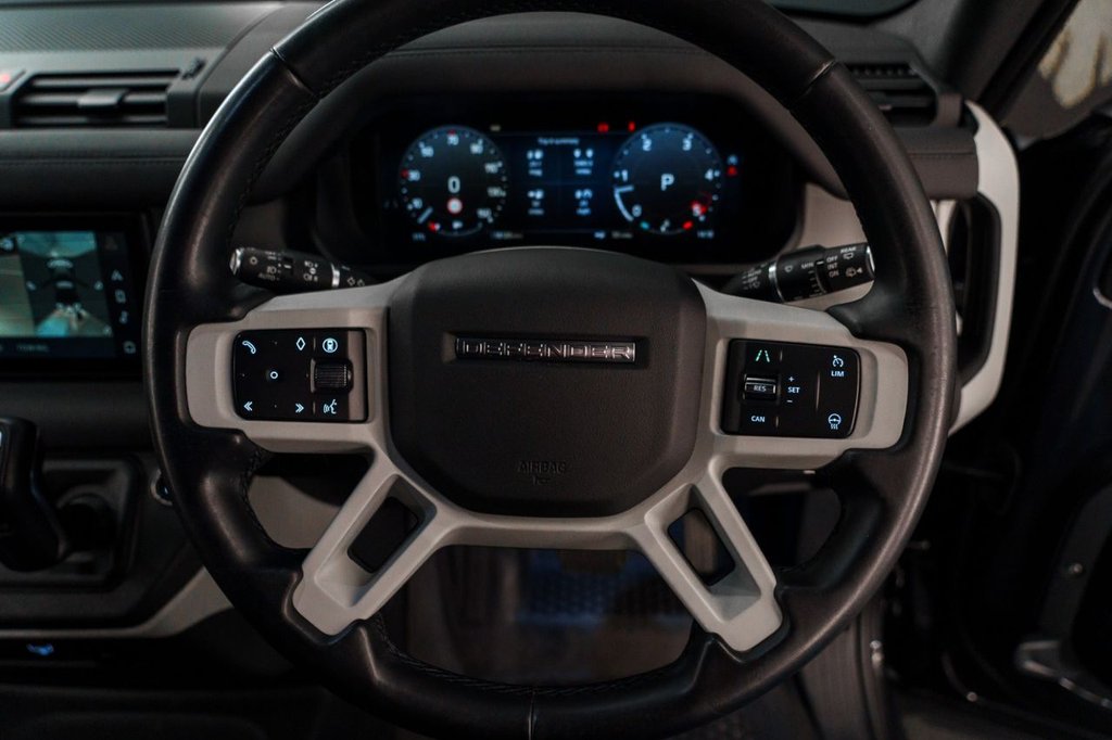 Used Land Rover Defender 2024 for sale - 77050824: Photo 37