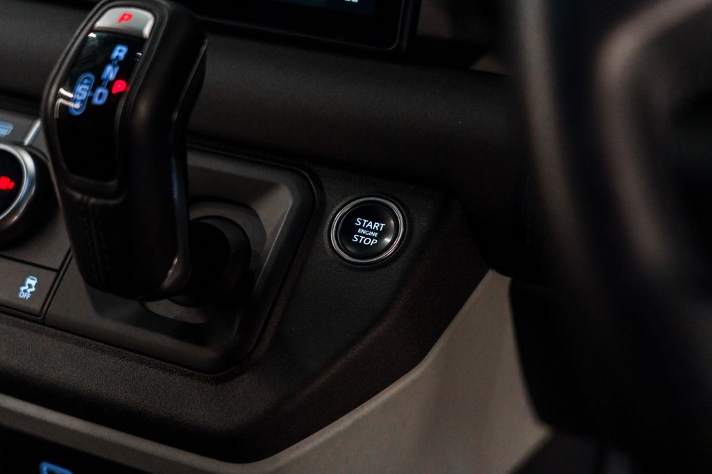 Used Land Rover Defender 2024 for sale - 77050824: Photo 48