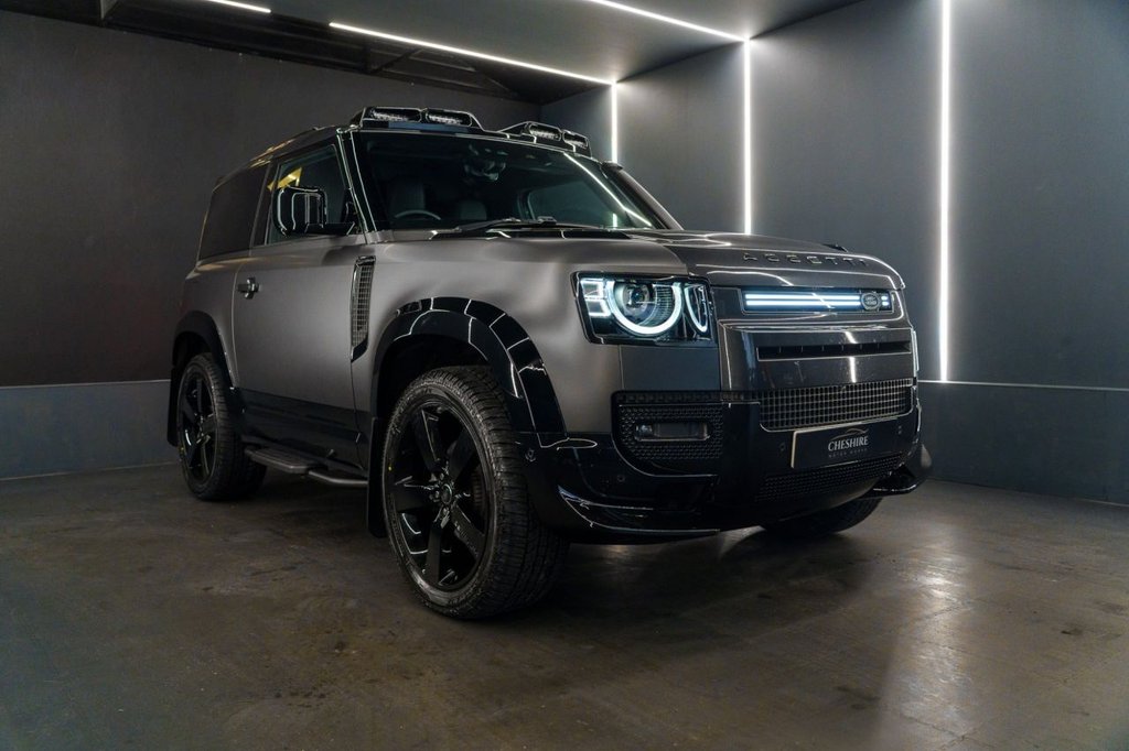 Used Land Rover Defender 2024 for sale - 77050824: Photo 9